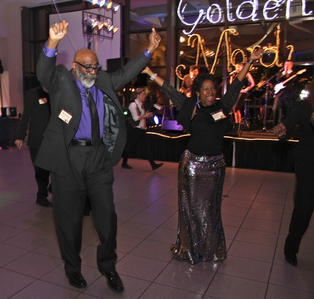 Faculty members Thornton Perkins, History instructor, and Kiela Samuels, pharmaceutical PHOTOS BY LYNN MONSON technology instructor, dance to the sounds of L’USA.